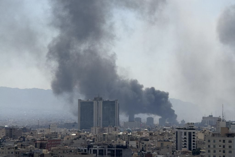 AIDHDES denuncia la escalada bélica contra Irán y advierte sobre el colapso del orden jurídico internacional tras el asesinato del Ayatolá Jameneí