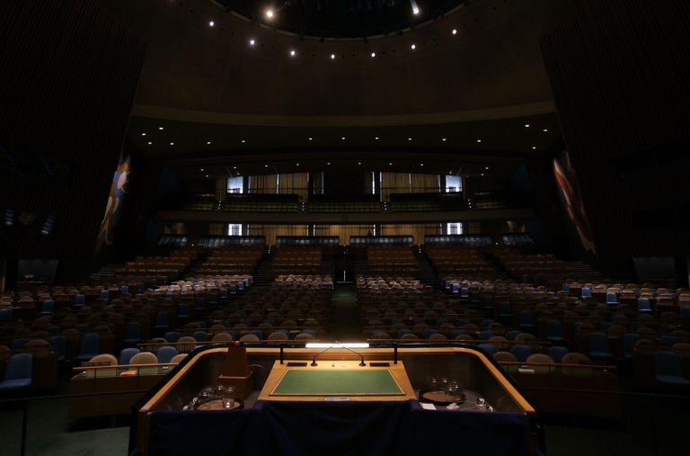 AIDHDES condena la agresión contra Irán y analiza sus implicaciones en TeleSUR