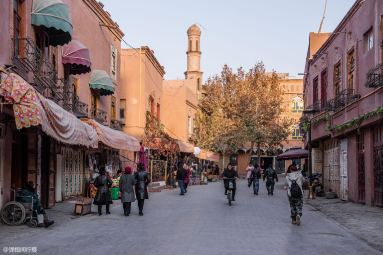 ¿Genocidio o arma geopolítica? Un libro que invita a mirar Xinjiang más allá de los titulares